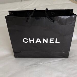 CHANEL Black paper shopping gift Bag